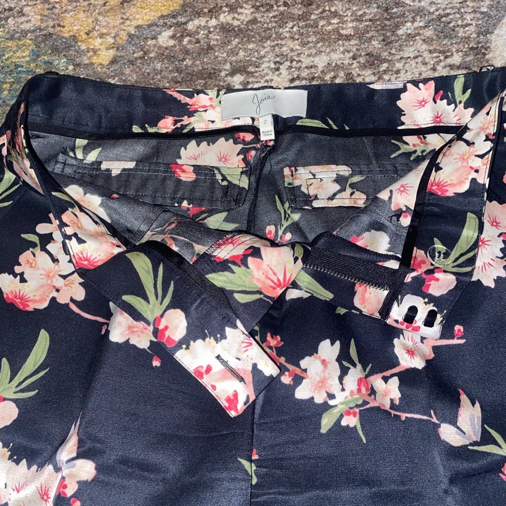 💎RARE💎NWOT JOIE Silk Blend Tailored Floral Pants, Size 2 - Picture 6 of 12